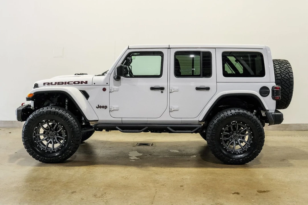2022 Jeep JL Wrangler - Image 8 of 12