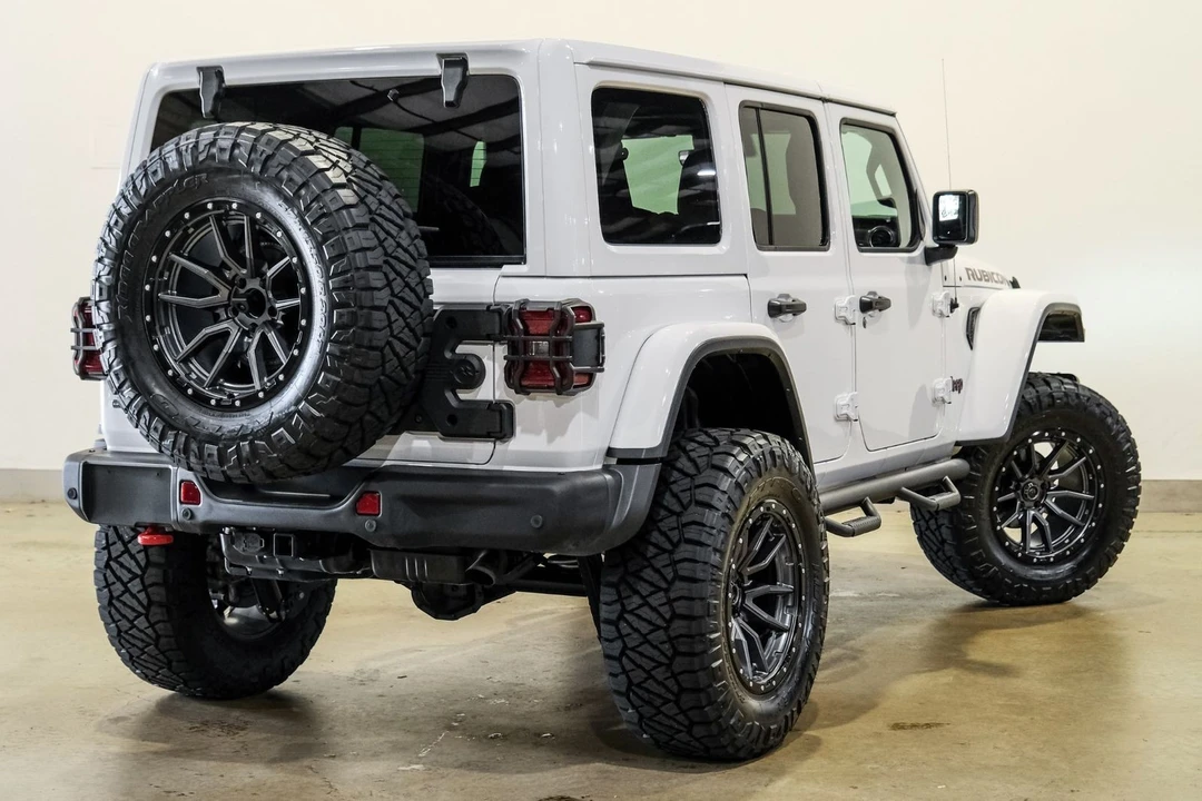 2022 Jeep JL Wrangler - Image 6 of 12