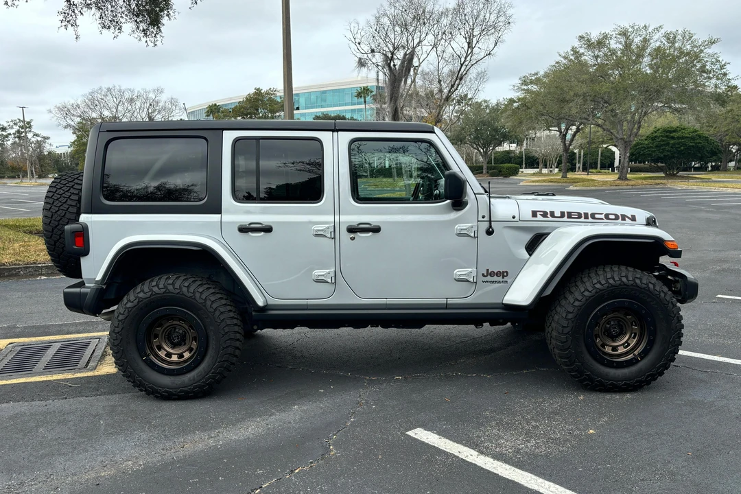2022 Jeep JL Wrangler - Image 3 of 31