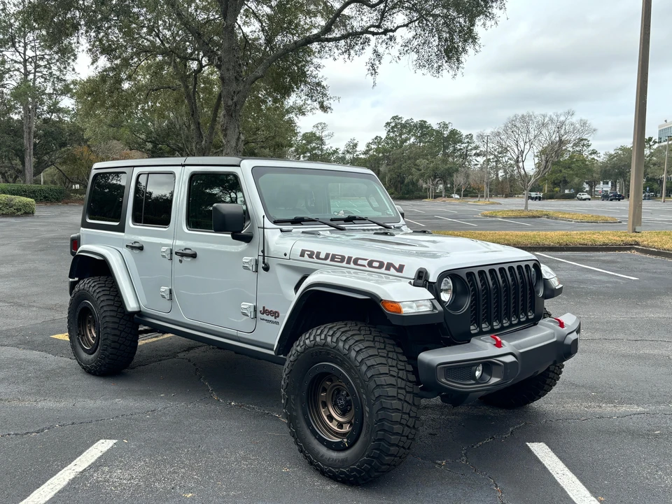 2022 Jeep JL Wrangler - Image 13 of 31