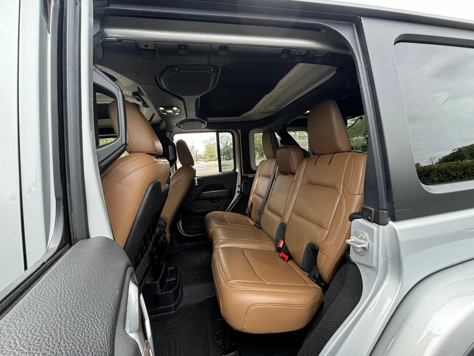 2022 Jeep JL Wrangler - Image 31 of 31