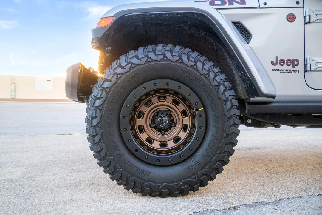 2022 Jeep JL Wrangler - Image 19 of 31