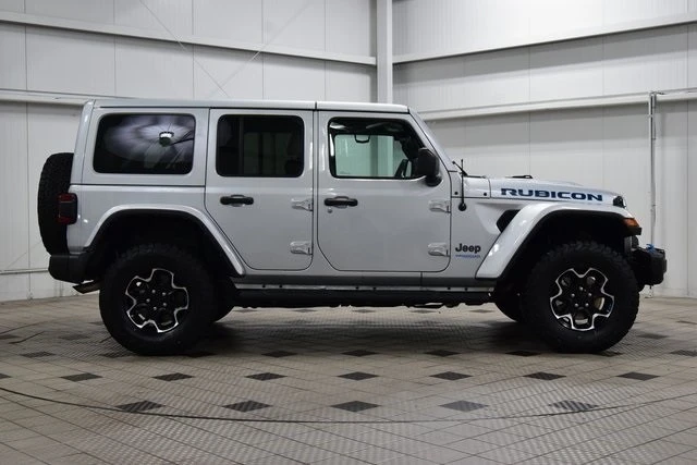 2022 Jeep JL Wrangler - Image 9 of 12