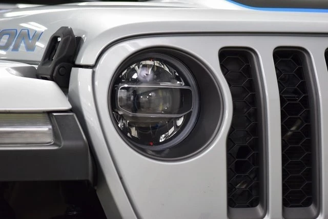 2022 Jeep JL Wrangler - Image 12 of 12