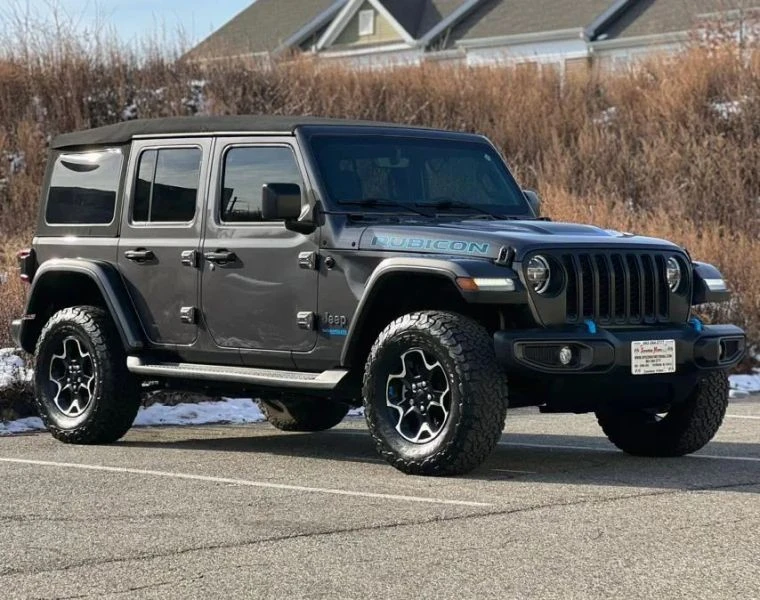 2022 Jeep JL Wrangler - Image 2 of 12