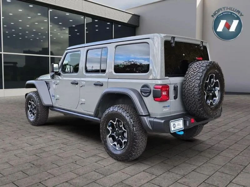 2022 Jeep JL Wrangler - Image 7 of 12