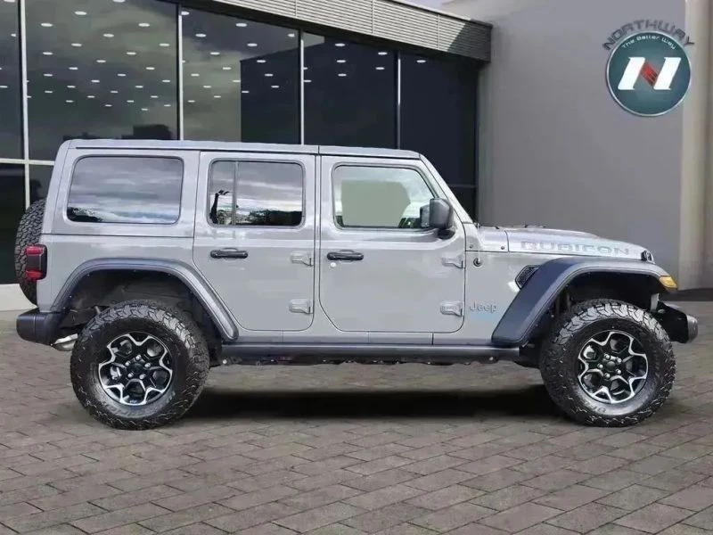 2022 Jeep JL Wrangler - Image 6 of 12