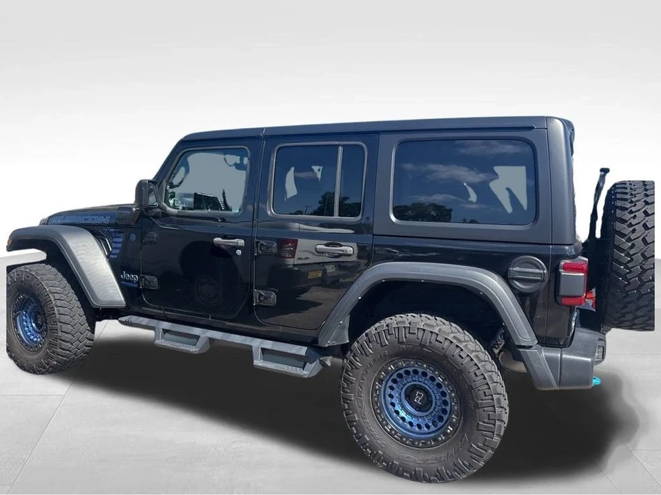 2022 Jeep JL Wrangler - Image 3 of 12