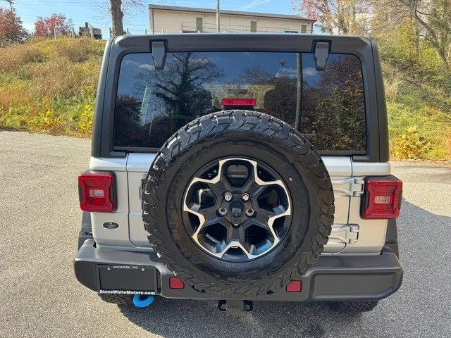 2022 Jeep JL Wrangler - Image 7 of 12