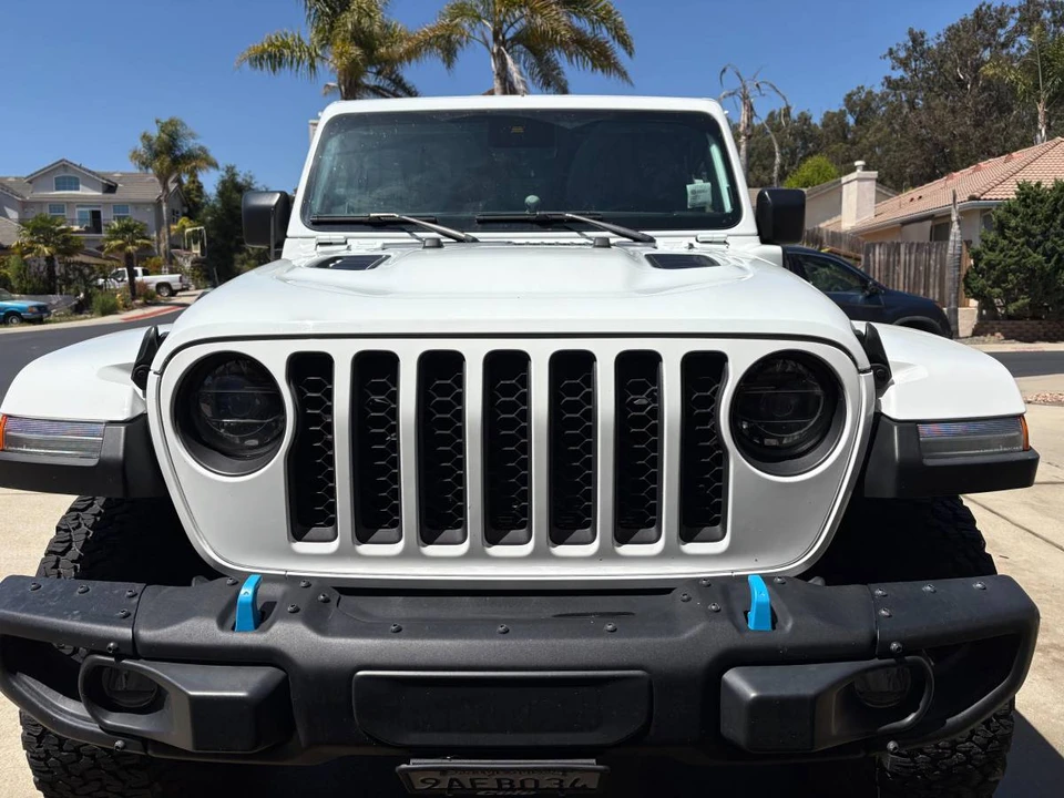2022 Jeep JL Wrangler - Image 5 of 5