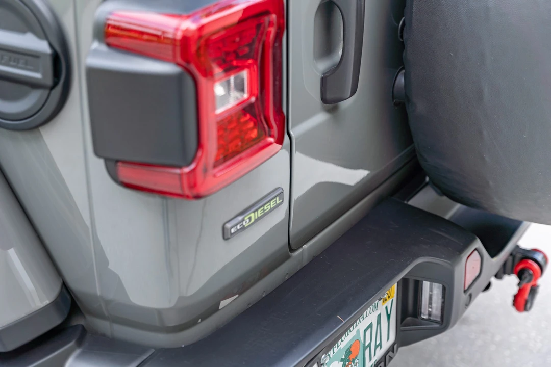 2022 Jeep JL Wrangler - Image 31 of 31