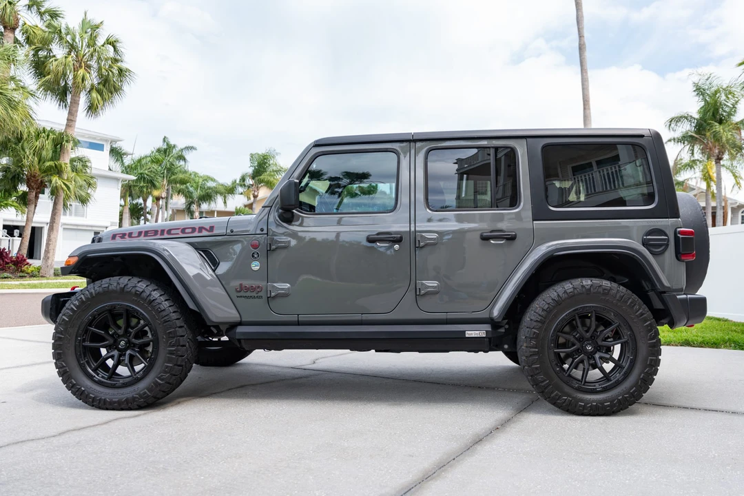 2022 Jeep JL Wrangler - Image 8 of 31