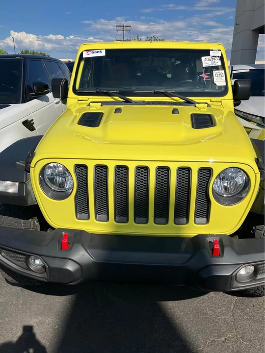2022 Jeep JL Wrangler - Image 2 of 4