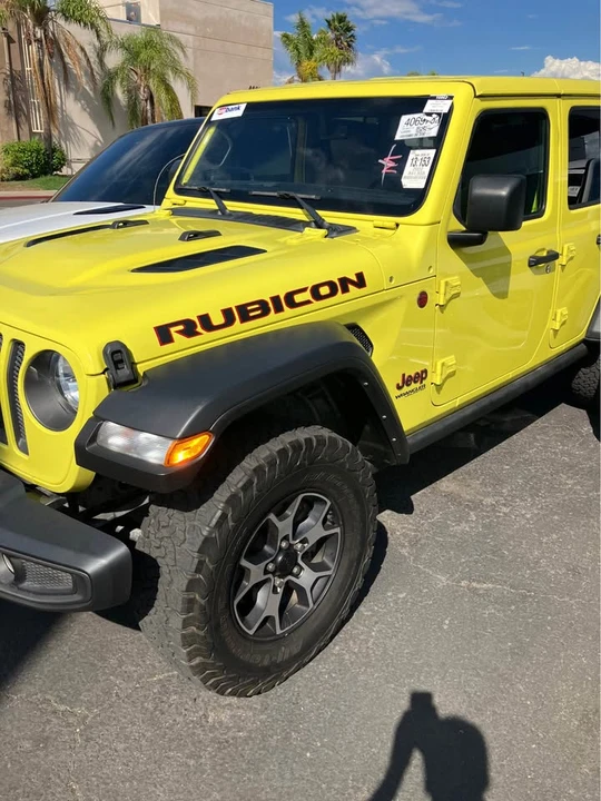2022 Jeep JL Wrangler - Image 3 of 4