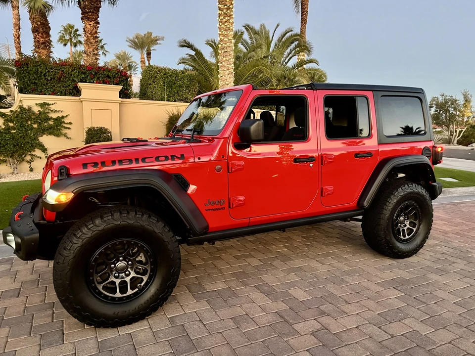 2022 Jeep JL Wrangler - Image 8 of 31