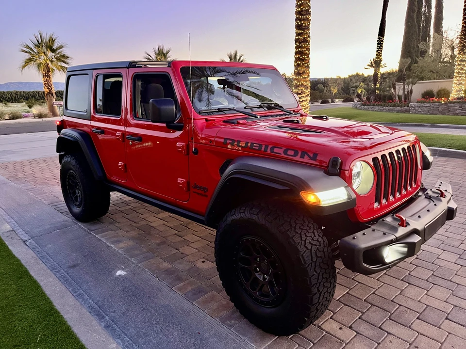 2022 Jeep JL Wrangler - Image 22 of 31