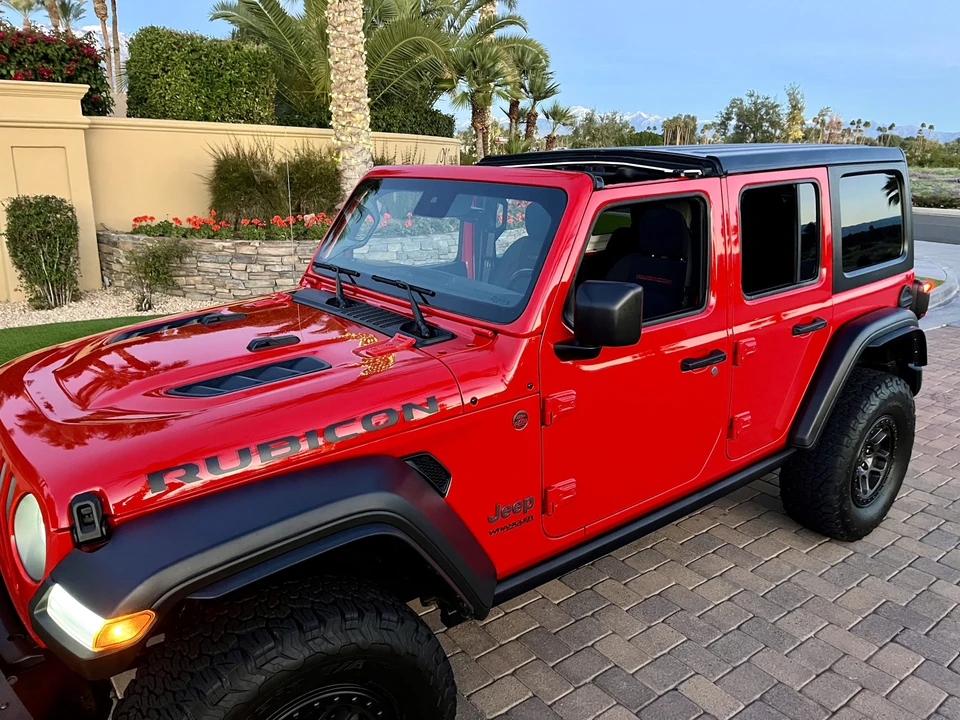 2022 Jeep JL Wrangler - Image 25 of 31