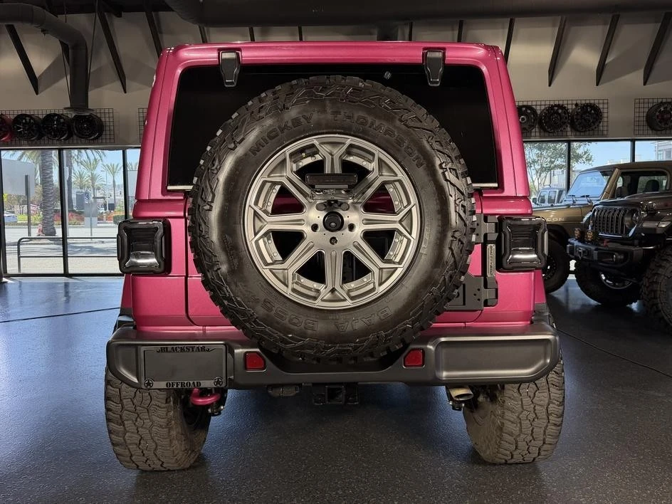 2022 Jeep JL Wrangler - Image 16 of 31