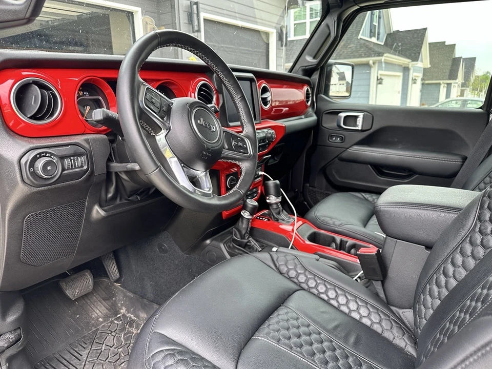2022 Jeep JL Wrangler - Image 26 of 31
