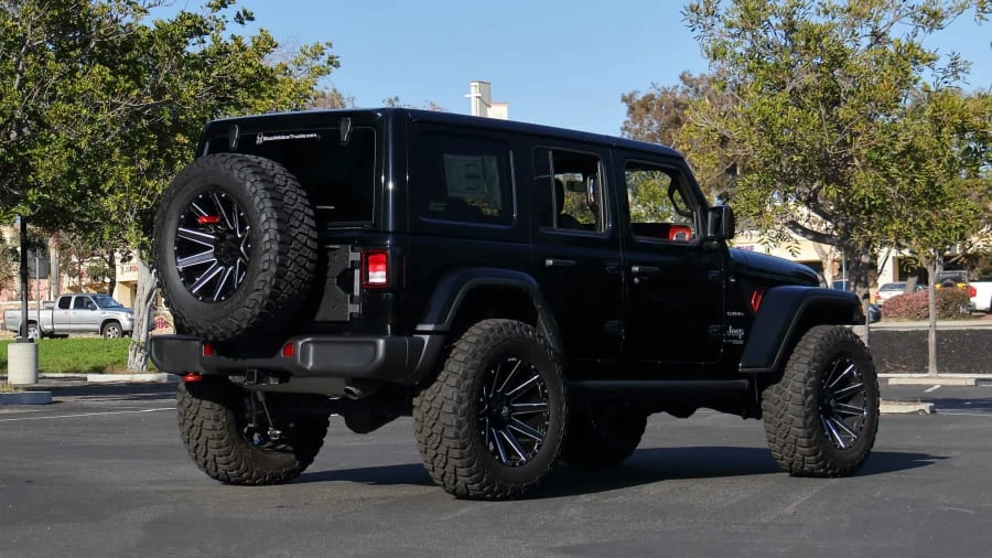 2022 Jeep JL Wrangler - Image 3 of 18