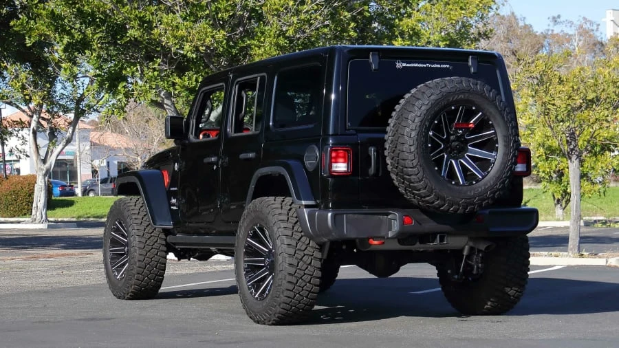 2022 Jeep JL Wrangler - Image 13 of 18