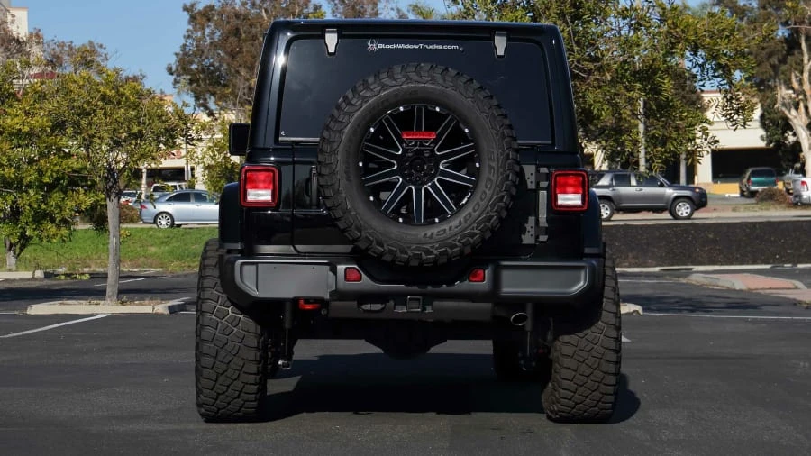 2022 Jeep JL Wrangler - Image 15 of 18