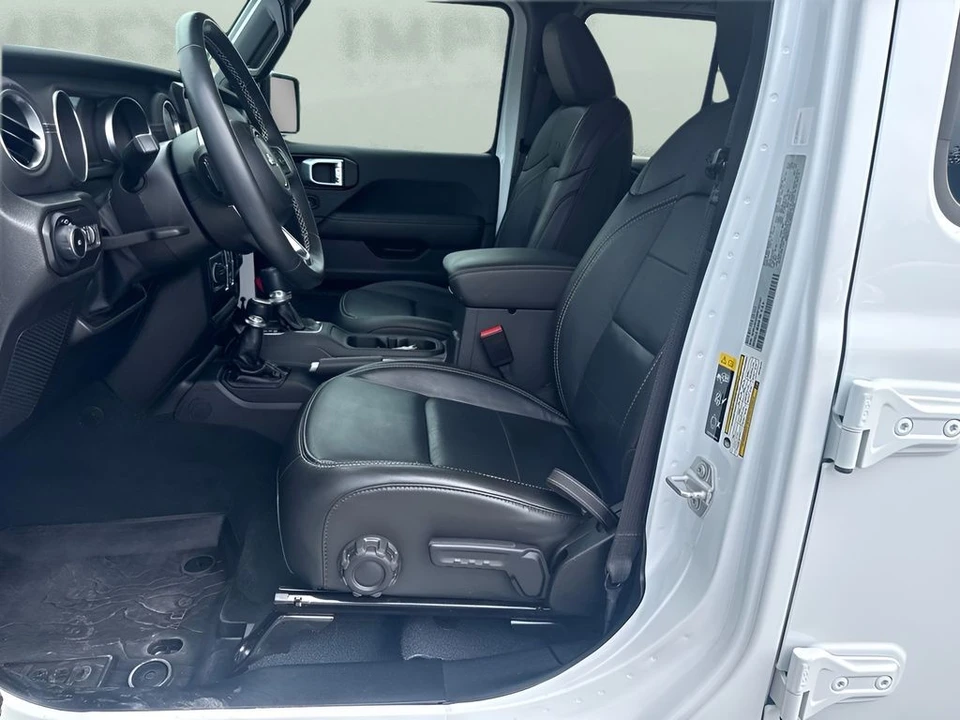 2022 Jeep JL Wrangler - Image 9 of 31