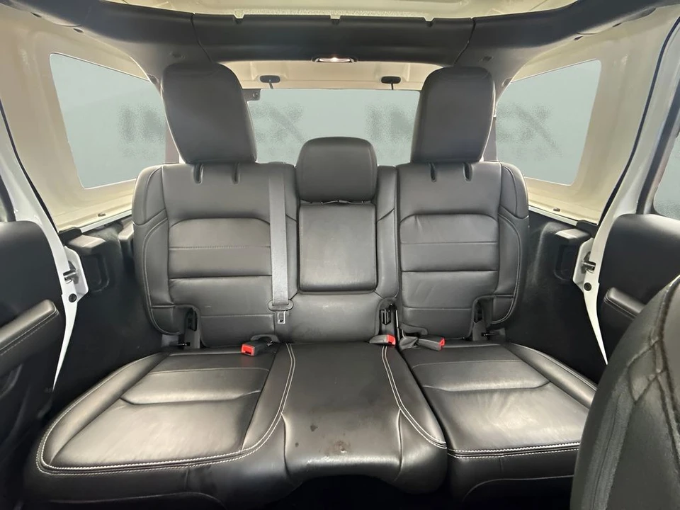 2022 Jeep JL Wrangler - Image 10 of 31