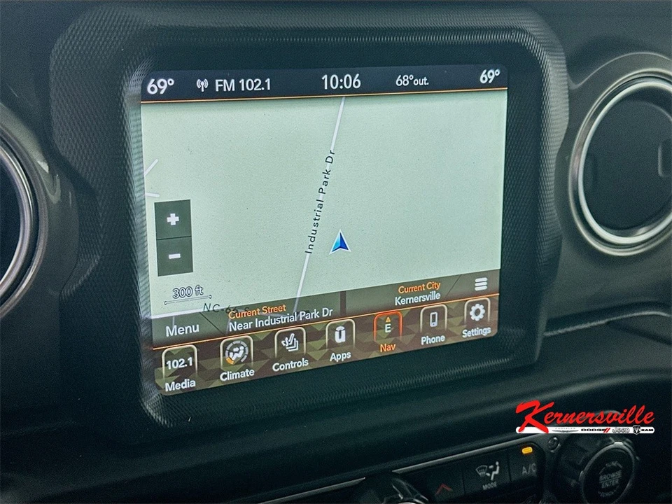 2022 Jeep JL Wrangler - Image 19 of 21