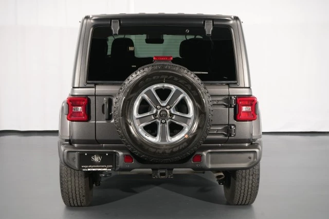 2022 Jeep JL Wrangler - Image 13 of 31