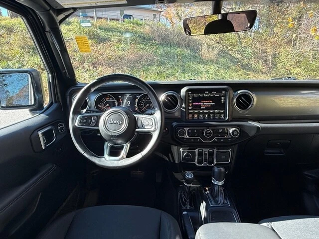 2022 Jeep JL Wrangler - Image 10 of 12