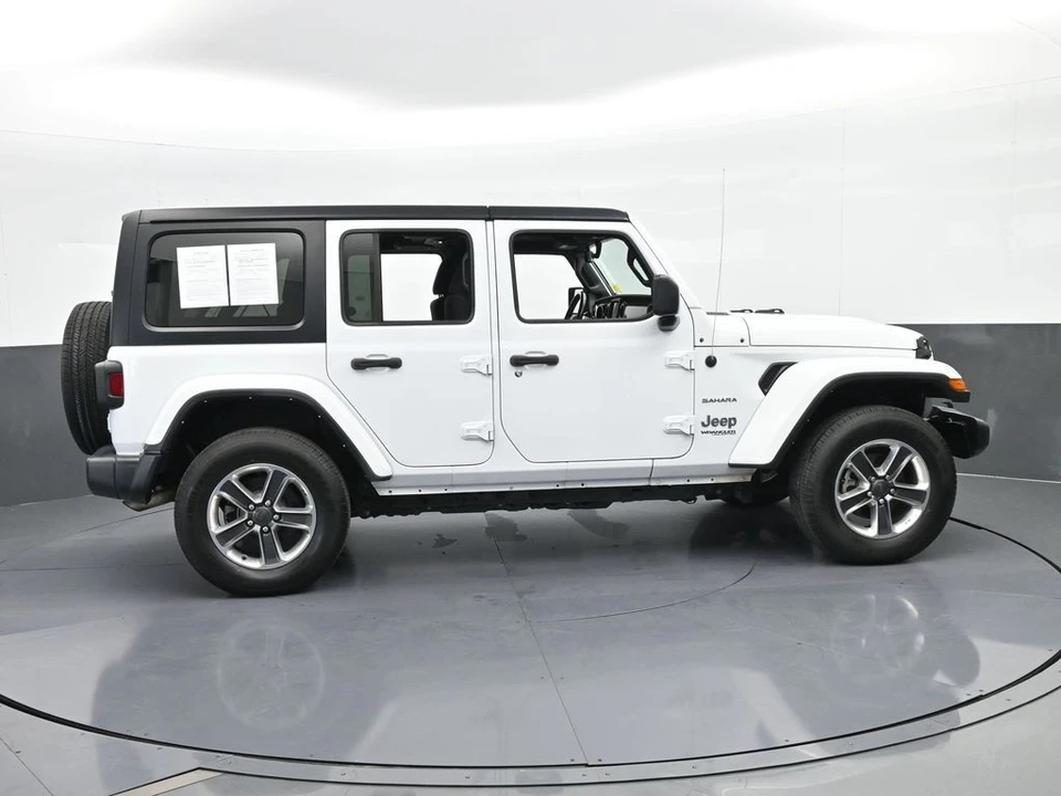 2022 Jeep JL Wrangler - Image 7 of 21