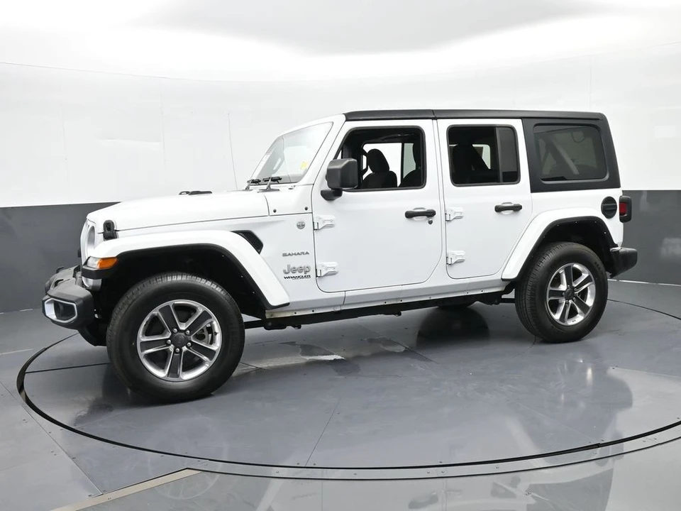 2022 Jeep JL Wrangler - Image 2 of 12