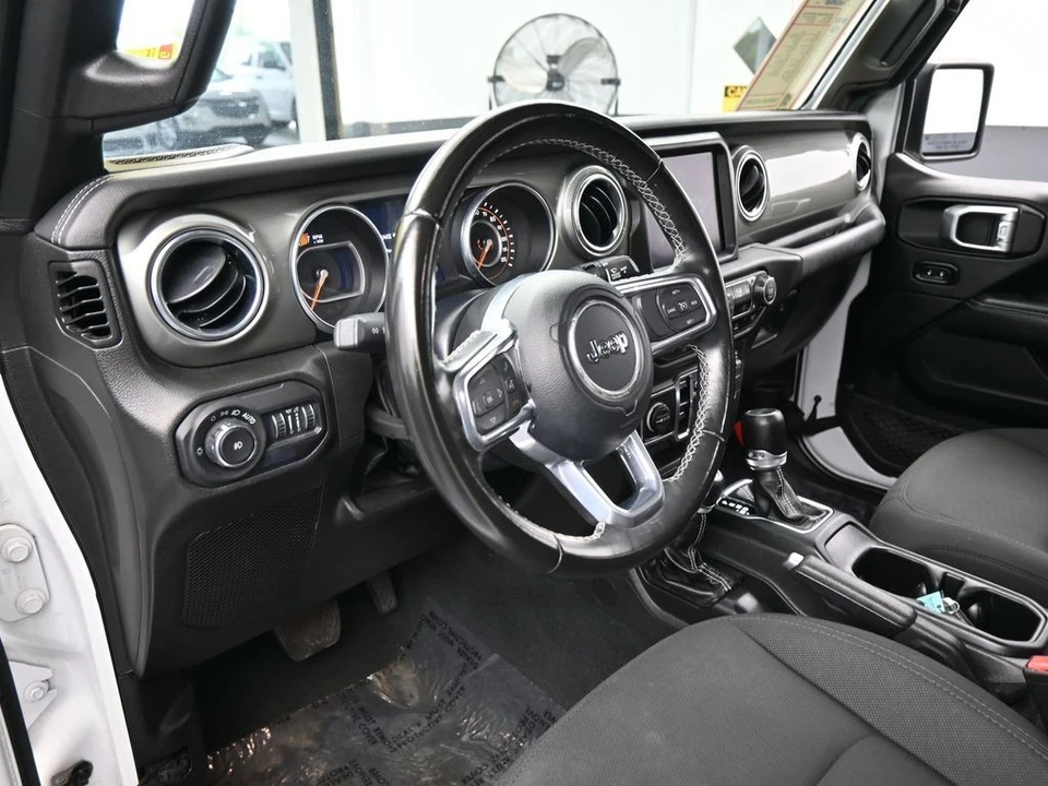 2022 Jeep JL Wrangler - Image 10 of 12