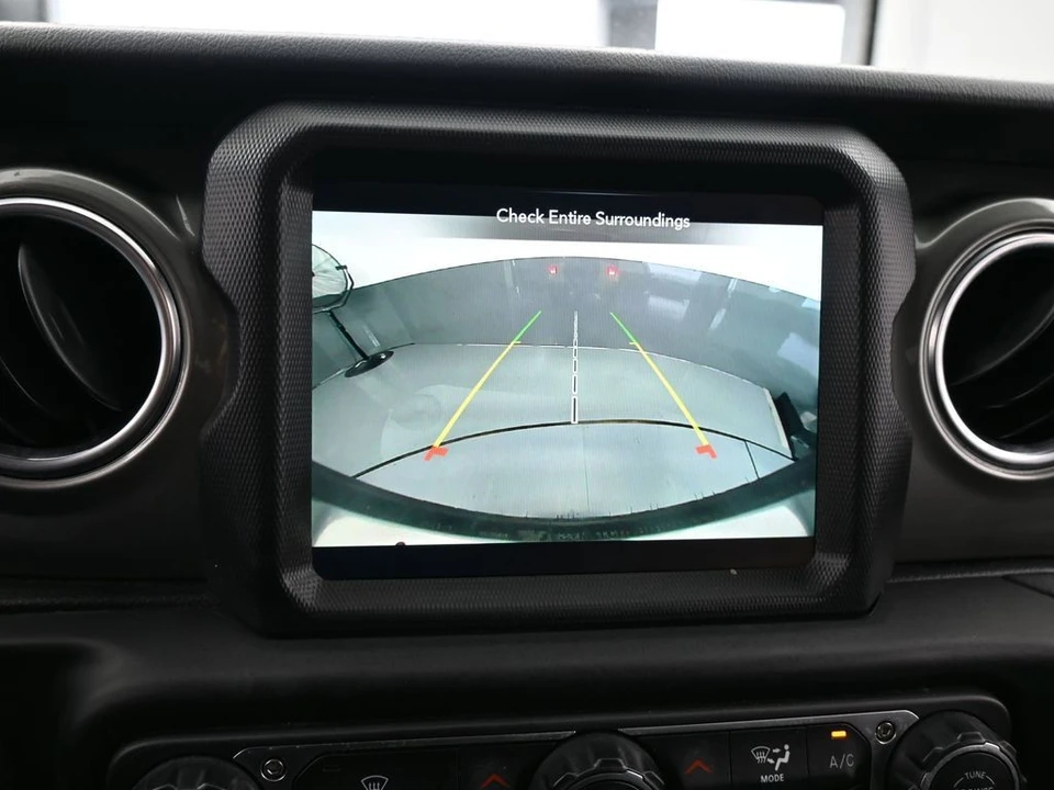 2022 Jeep JL Wrangler - Image 17 of 21
