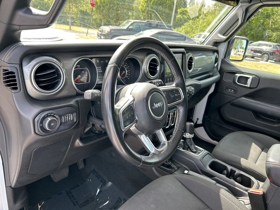 2022 Jeep JL Wrangler - Image 14 of 21
