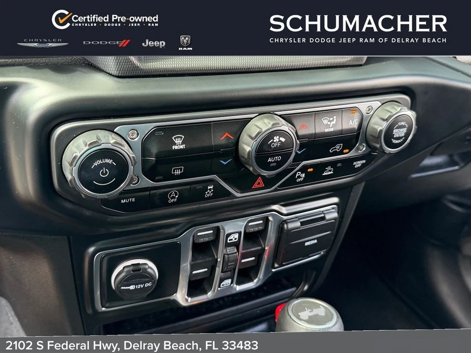 2022 Jeep JL Wrangler - Image 18 of 28