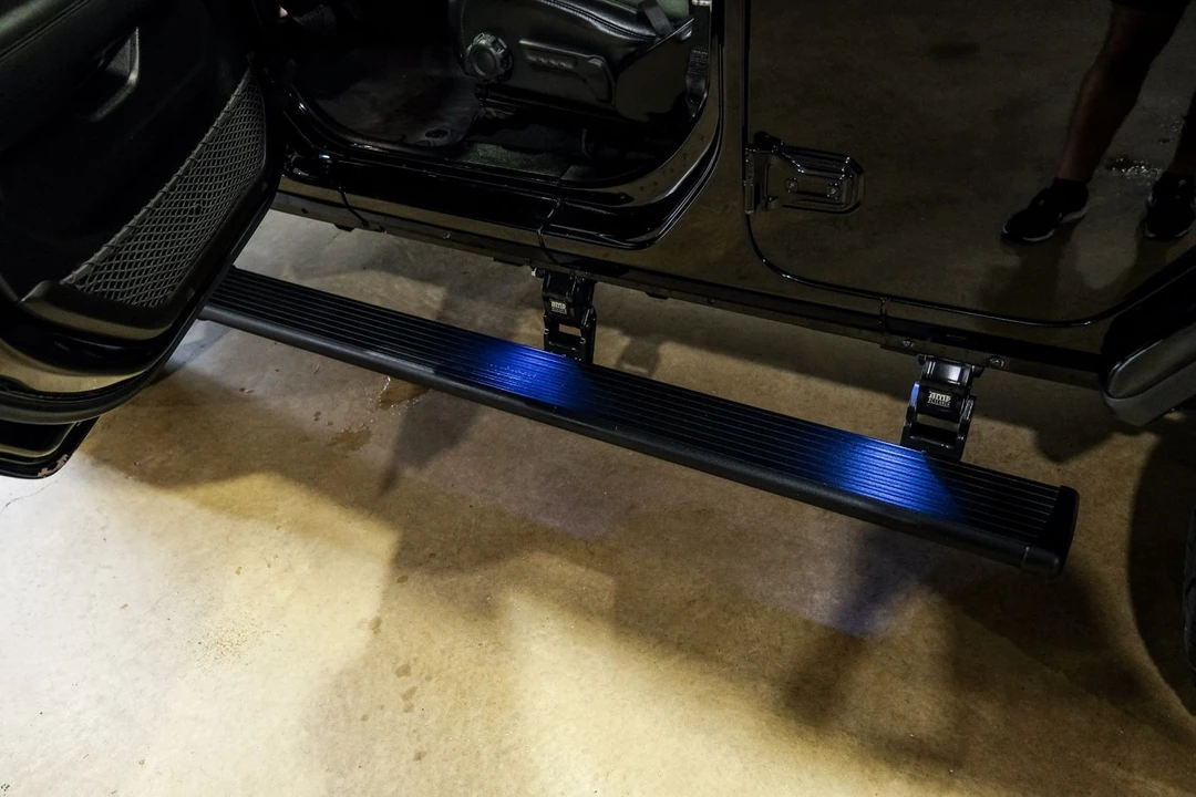 2022 Jeep JL Wrangler - Image 9 of 12