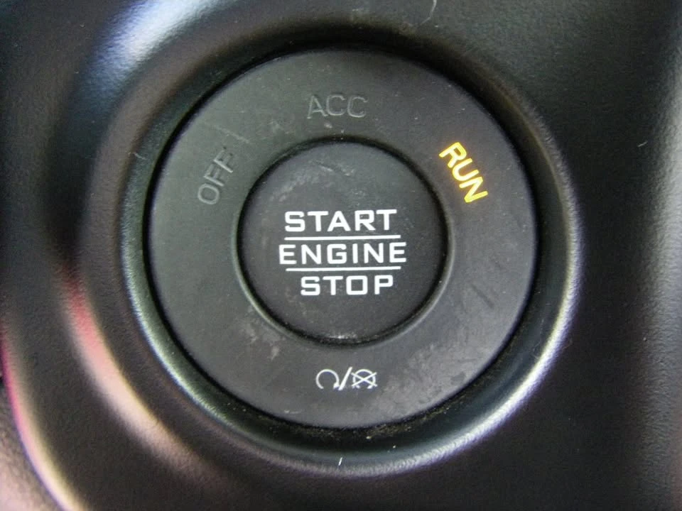 2022 Jeep JL Wrangler - Image 17 of 20