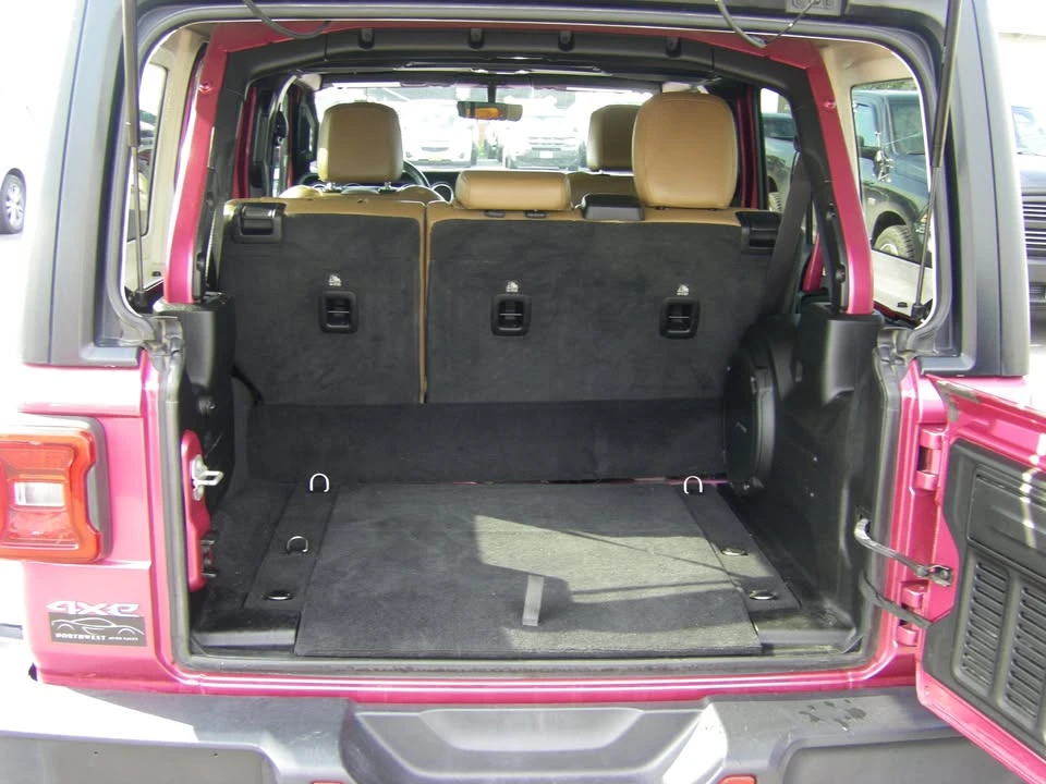 2022 Jeep JL Wrangler - Image 10 of 20