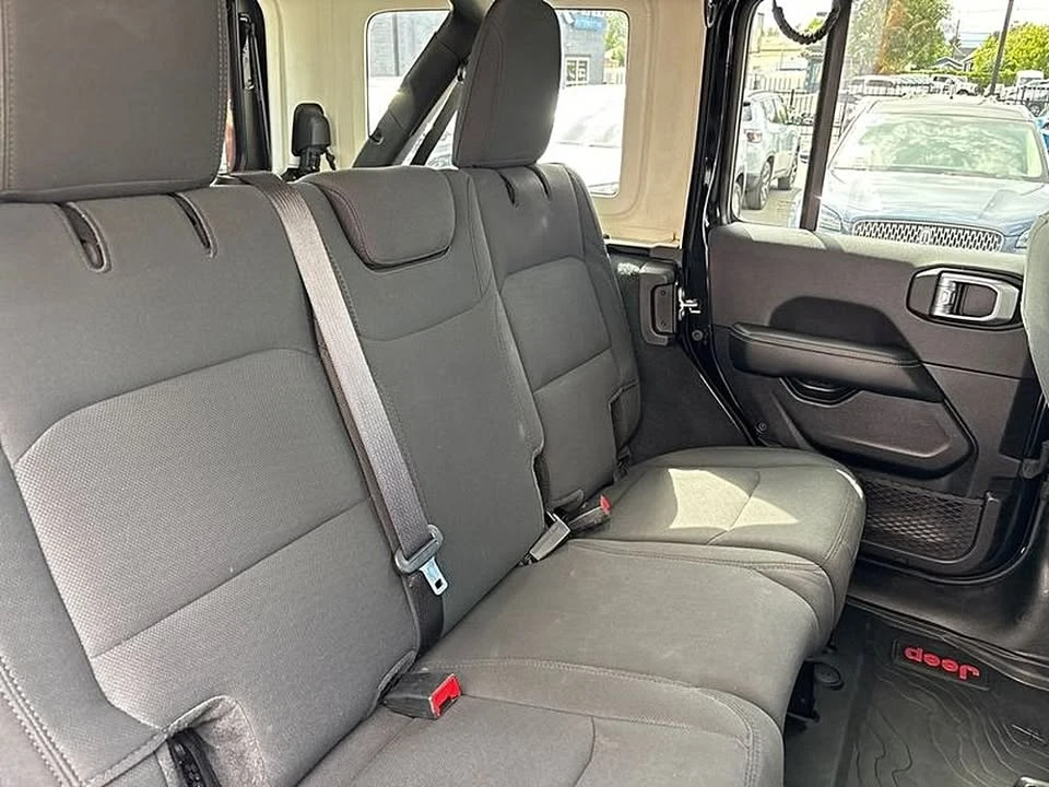 2022 Jeep JL Wrangler - Image 16 of 19