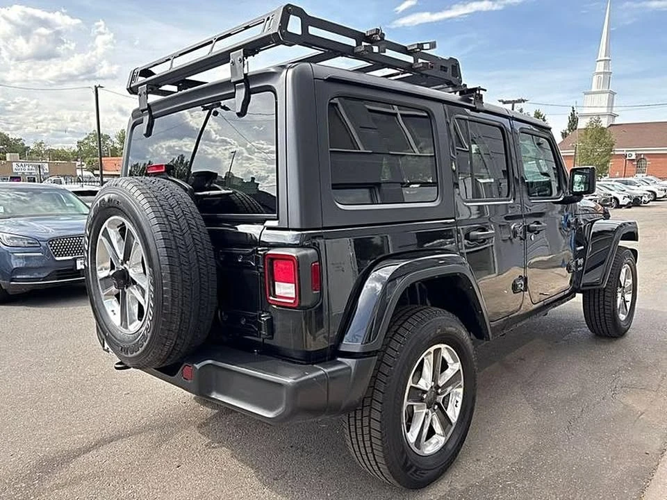 2022 Jeep JL Wrangler - Image 2 of 19