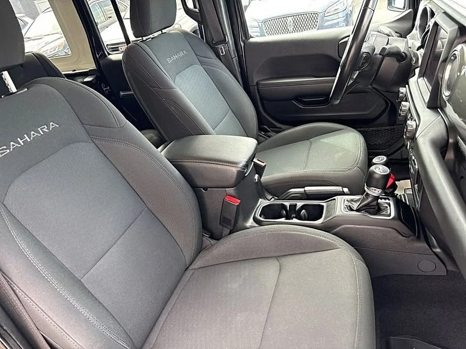 2022 Jeep JL Wrangler - Image 14 of 19