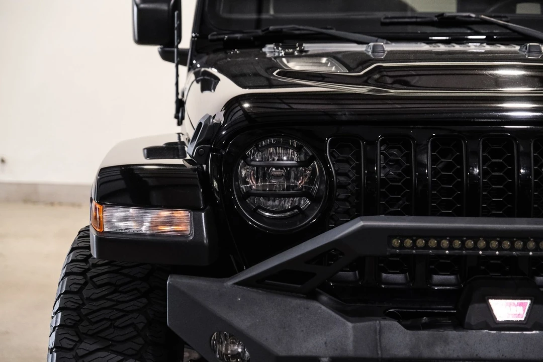 2022 Jeep JL Wrangler - Image 4 of 12