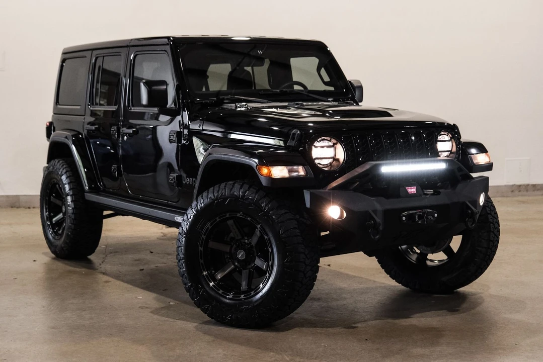 2022 Jeep JL Wrangler - Image 2 of 12