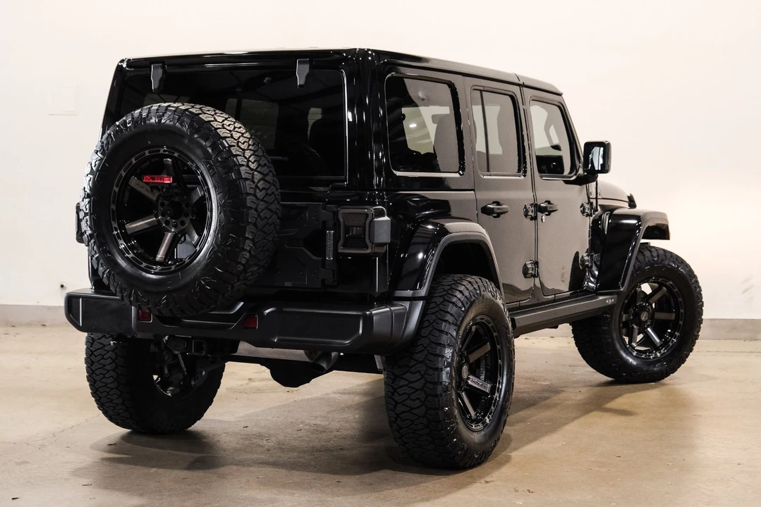 2022 Jeep JL Wrangler - Image 7 of 12
