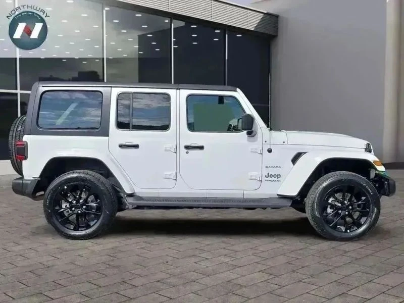 2022 Jeep JL Wrangler - Image 6 of 12