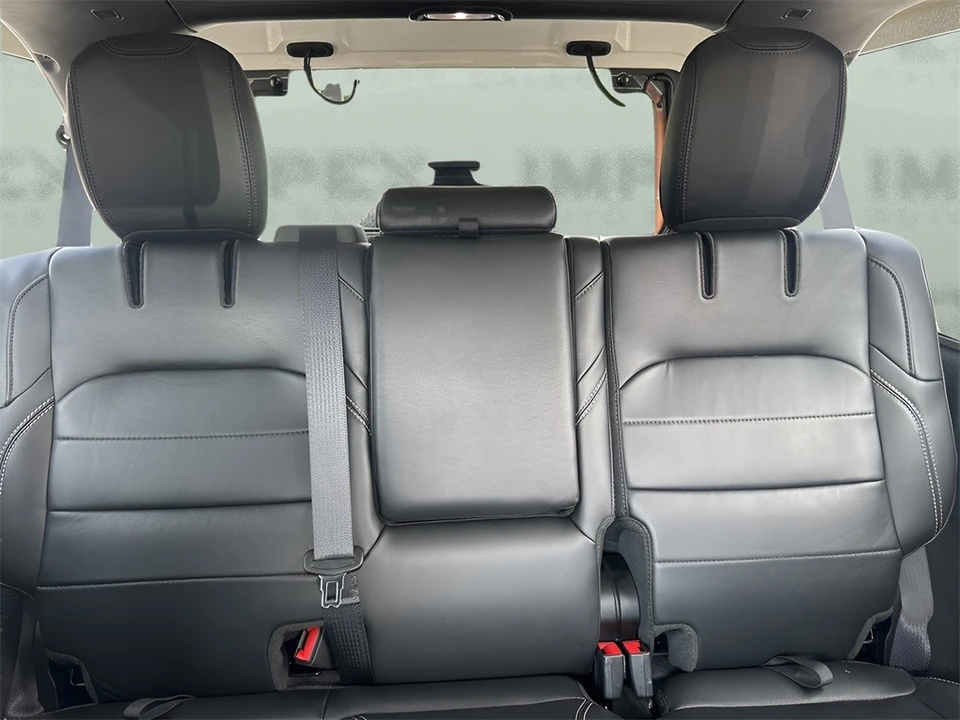 2022 Jeep JL Wrangler - Image 10 of 12