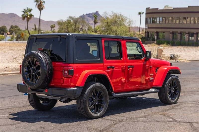 2022 Jeep JL Wrangler - Image 6 of 21