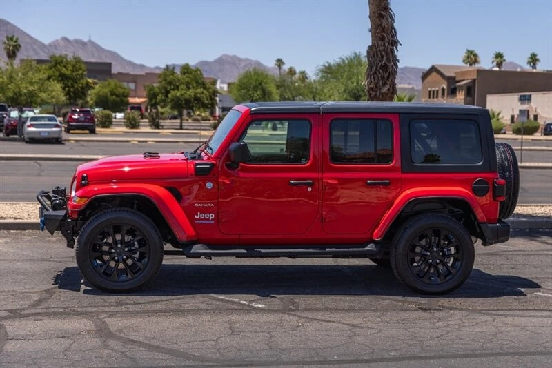 2022 Jeep JL Wrangler - Image 3 of 21